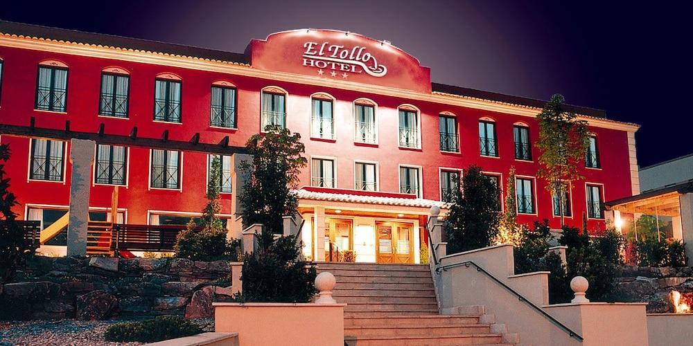 Hotel Restaurante El Tollo ウティエル エクステリア 写真